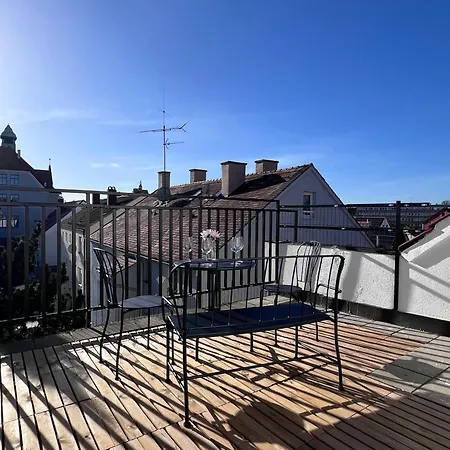 아파트 Nice2be Violet - Zentrum *