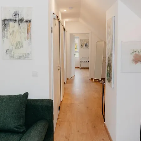 아파트 Nice2be Violet - Zentrum 아우크스부르크