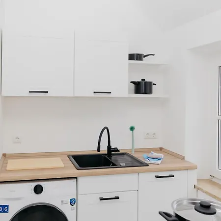 아파트 Nice2be Violet - Zentrum