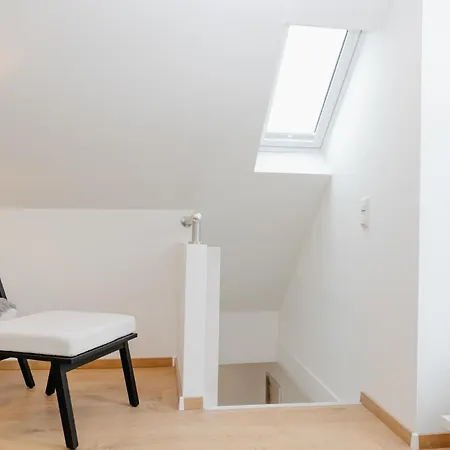 Nice2be Violet - Zentrum 아파트 *