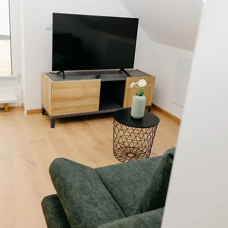 Nice2be Violet - Zentrum *