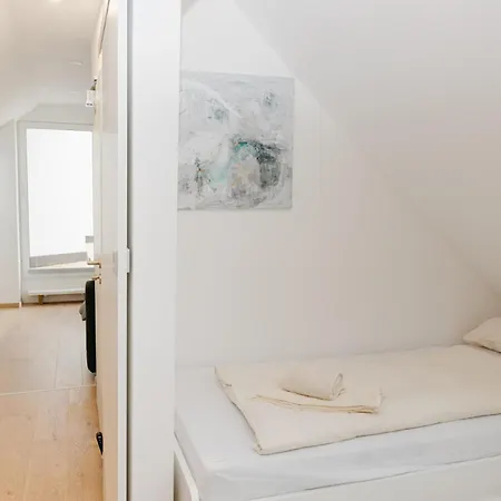 Nice2be Violet - Zentrum *