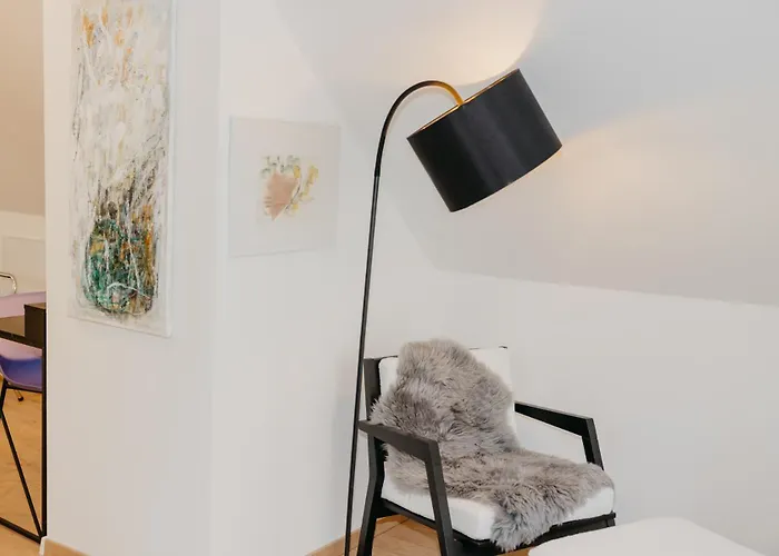 Apartamento Nice2be Violet - Zentrum Augsburgo